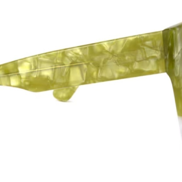 Zeelool Two Tone Green and White Large Ophthalmic Frame. - Picture 6 of 8